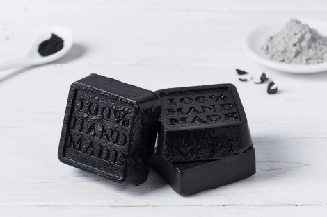Sapun za čišćenje lica Glina / Ugljen