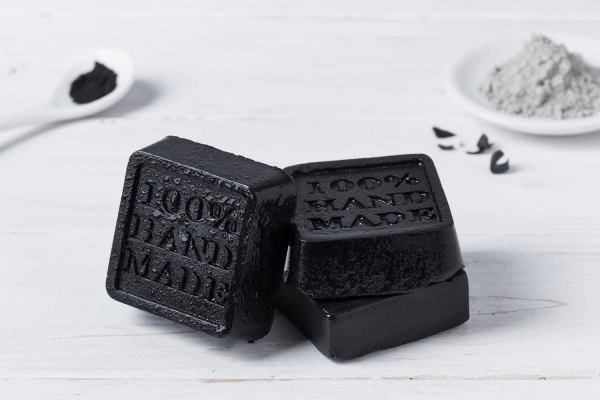 Sapun za čišćenje lica Glina / Ugljen