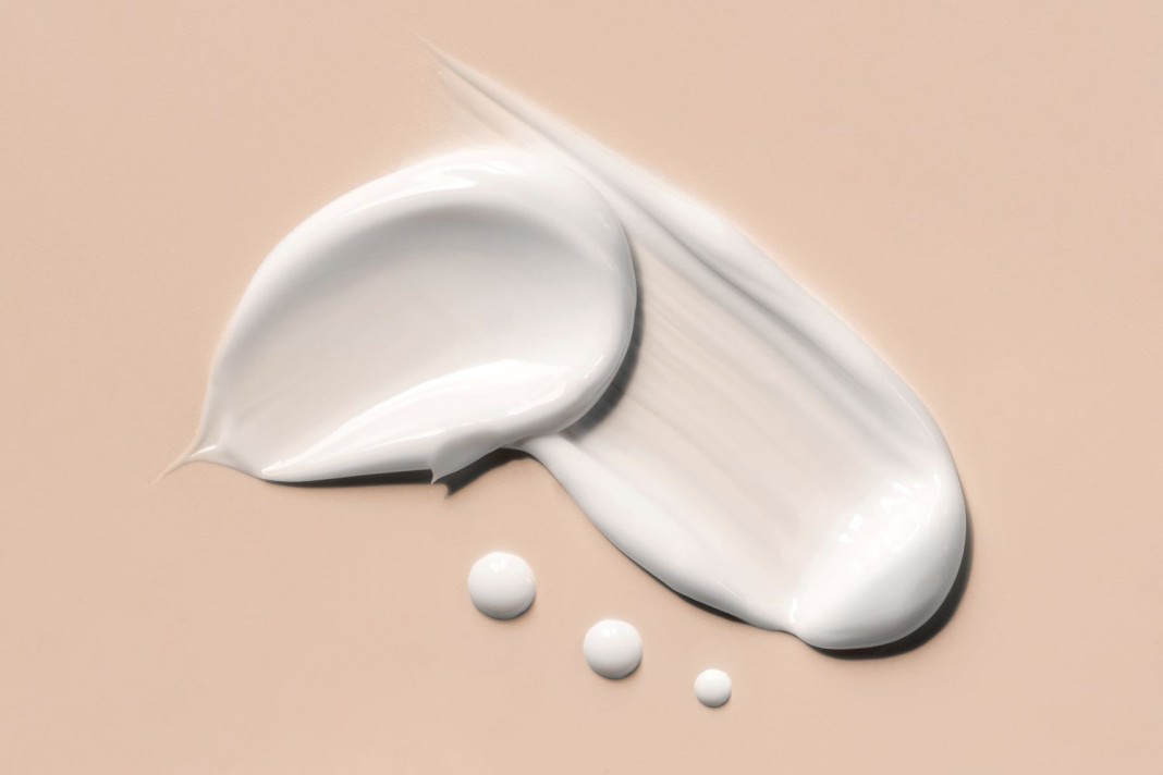 Crema nutriente ai peptidi
