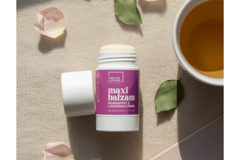 Prirodni maxi balzam za usne, lice i ruke – s bergamotom i limunskom travom. Njeguje, štiti i miriše. Pogodan i za djecu.