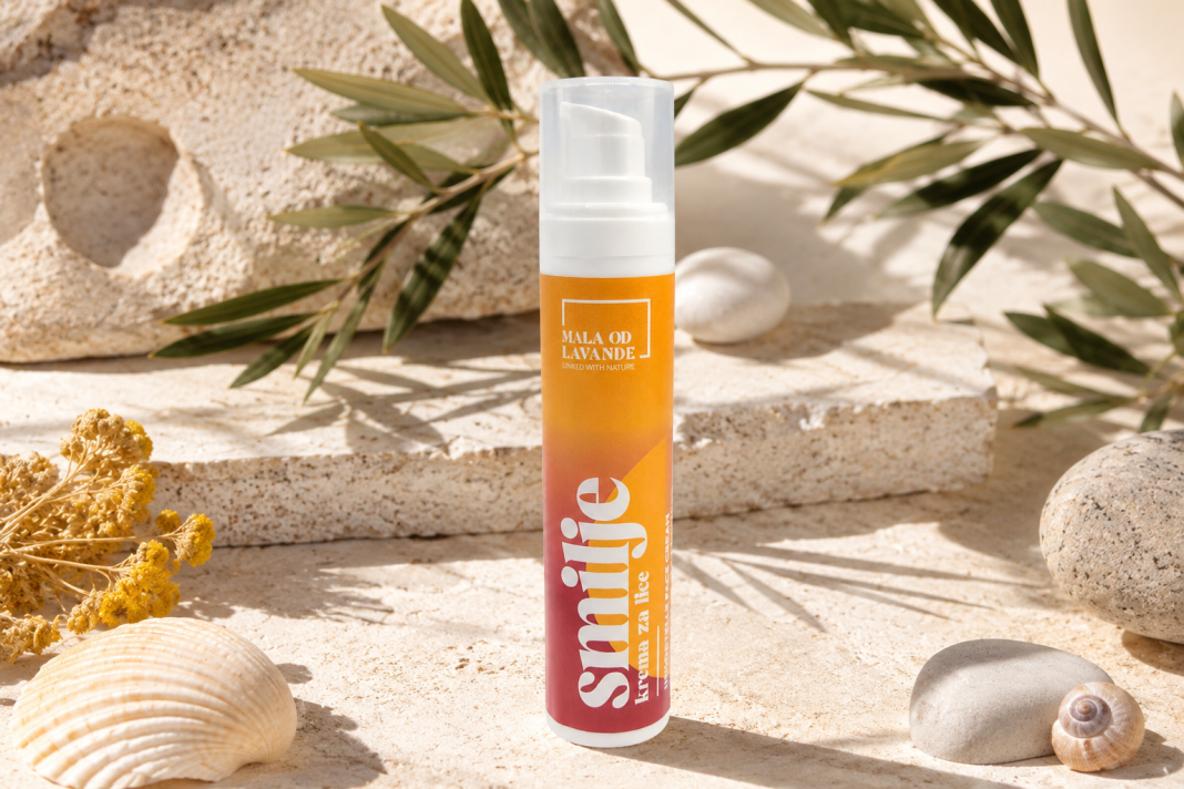 Crema viso all'elicriso