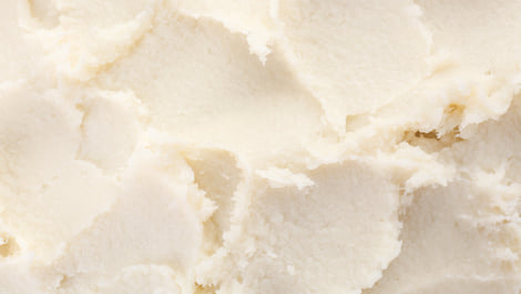 Shea maslac – zašto je jedan od najcjenjenijih sastojaka u prirodnoj njezi kože